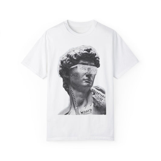 Retro Graphic T-Shirt with David Statue Design - Perfect for Art Lovers